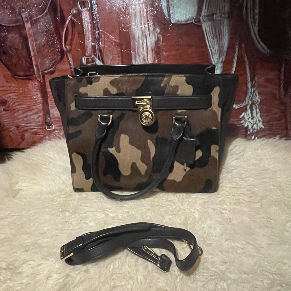 New??? Michael Kors leather/calf hair camouflage bag